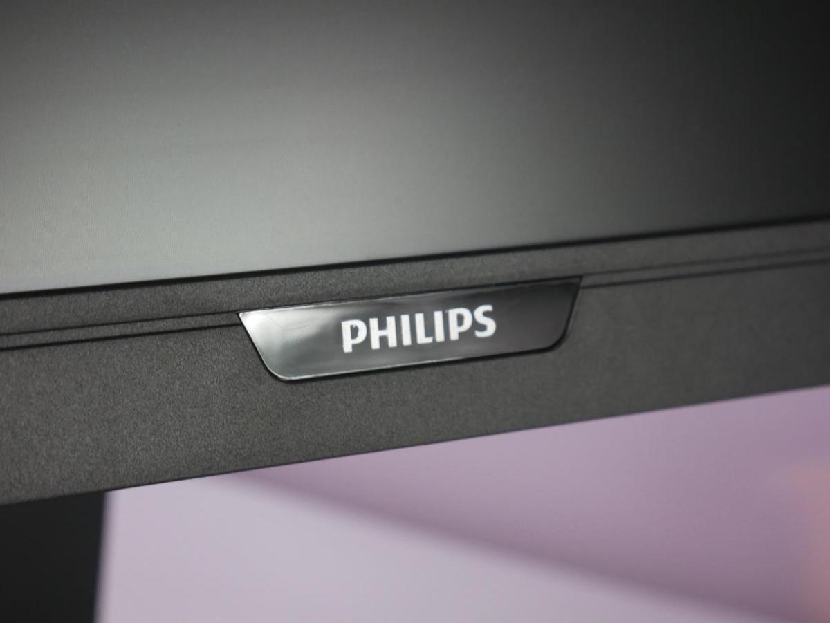 ÉCRAN PHILIPS 24 POUCES FHD — vue 2
