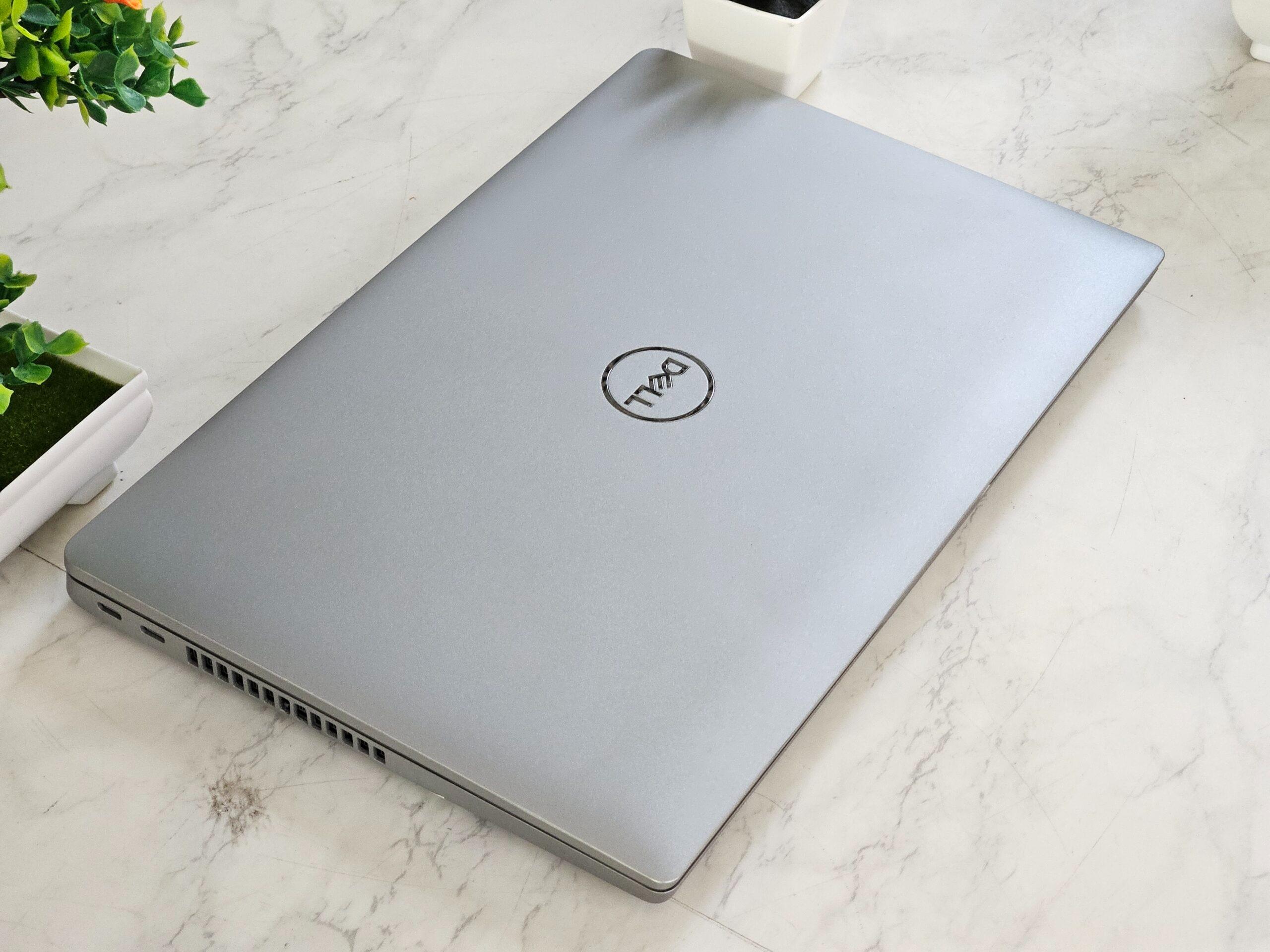 DELL LATITUDE 5420 — Core i5 11e GEN — vue 3