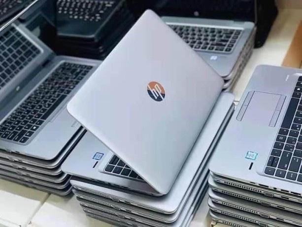HP ELITEBOOK 840G3 - CORE i5 — vue 3