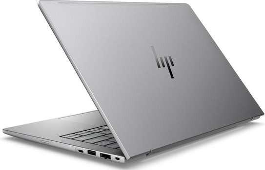 HP ZBOOK 14u G6 -- CORE i5 — vue 3
